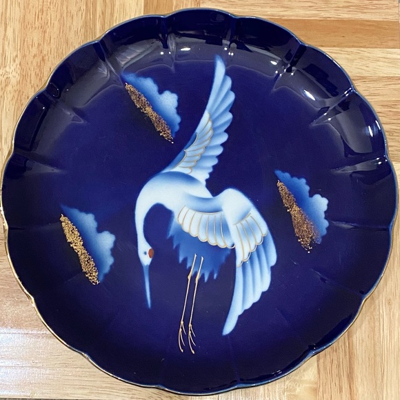 Vintage Japanese Nyazan Jakuzan Crane Cobalt Blue Decorative 10” Pedestal Plate - Picture 8 of 11